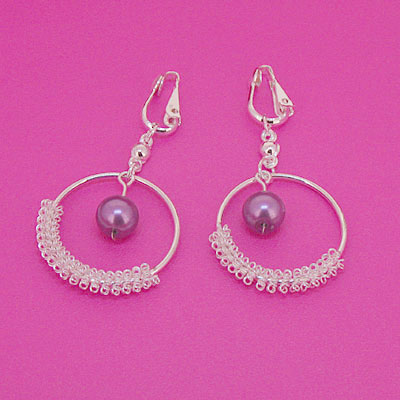 紫色珍珠耳圈