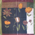 深色棕绿边大花朵图案丝巾